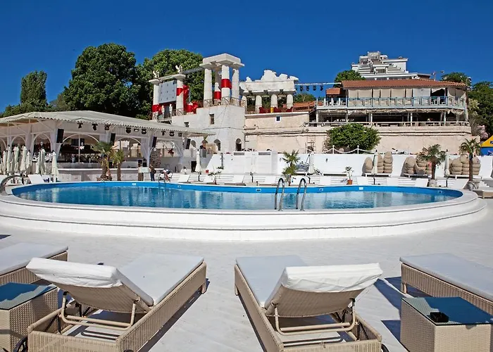 Shestaya Zhemchuzhina * オデッサ