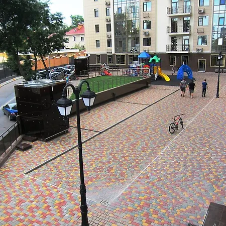 Shestaya Zhemchuzhina Daire Odessa